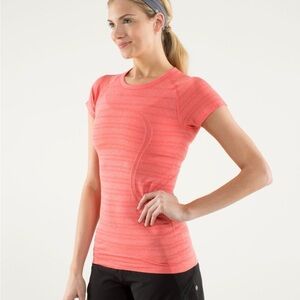 lululemon athletica Coral Short-Sleeve Seamless run swiftly
